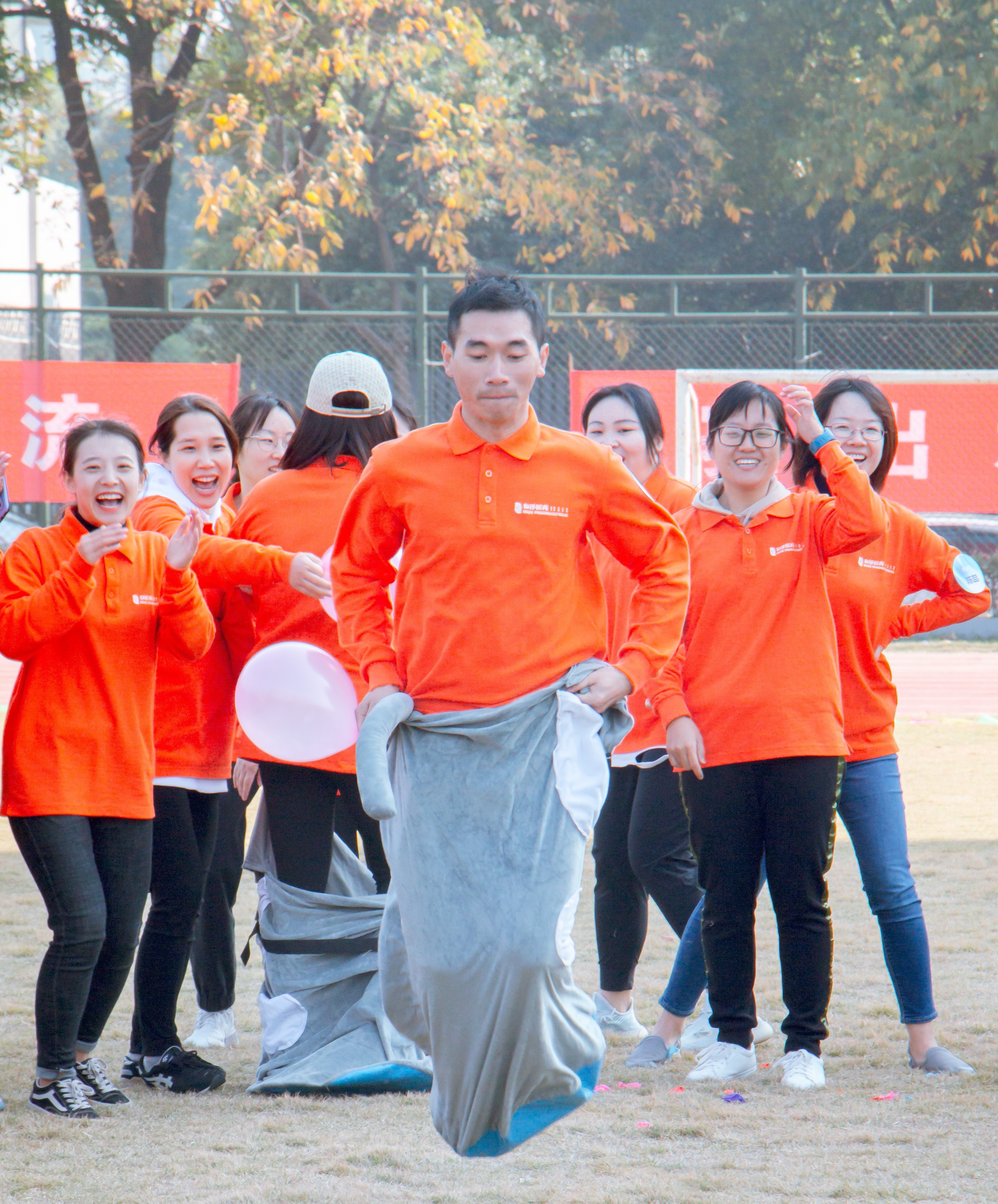 1574076861386521.jpg 橙袋鼠.jpg